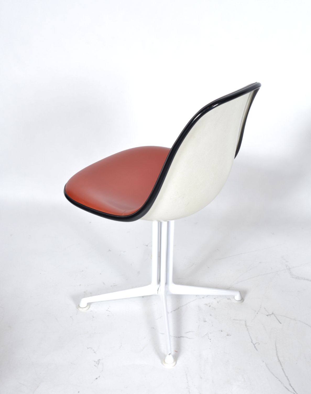 photo for sale Midcentury Charles & Ray Eames Herman Miller Dining Room Set 4 X La Fonda Chairs & Table