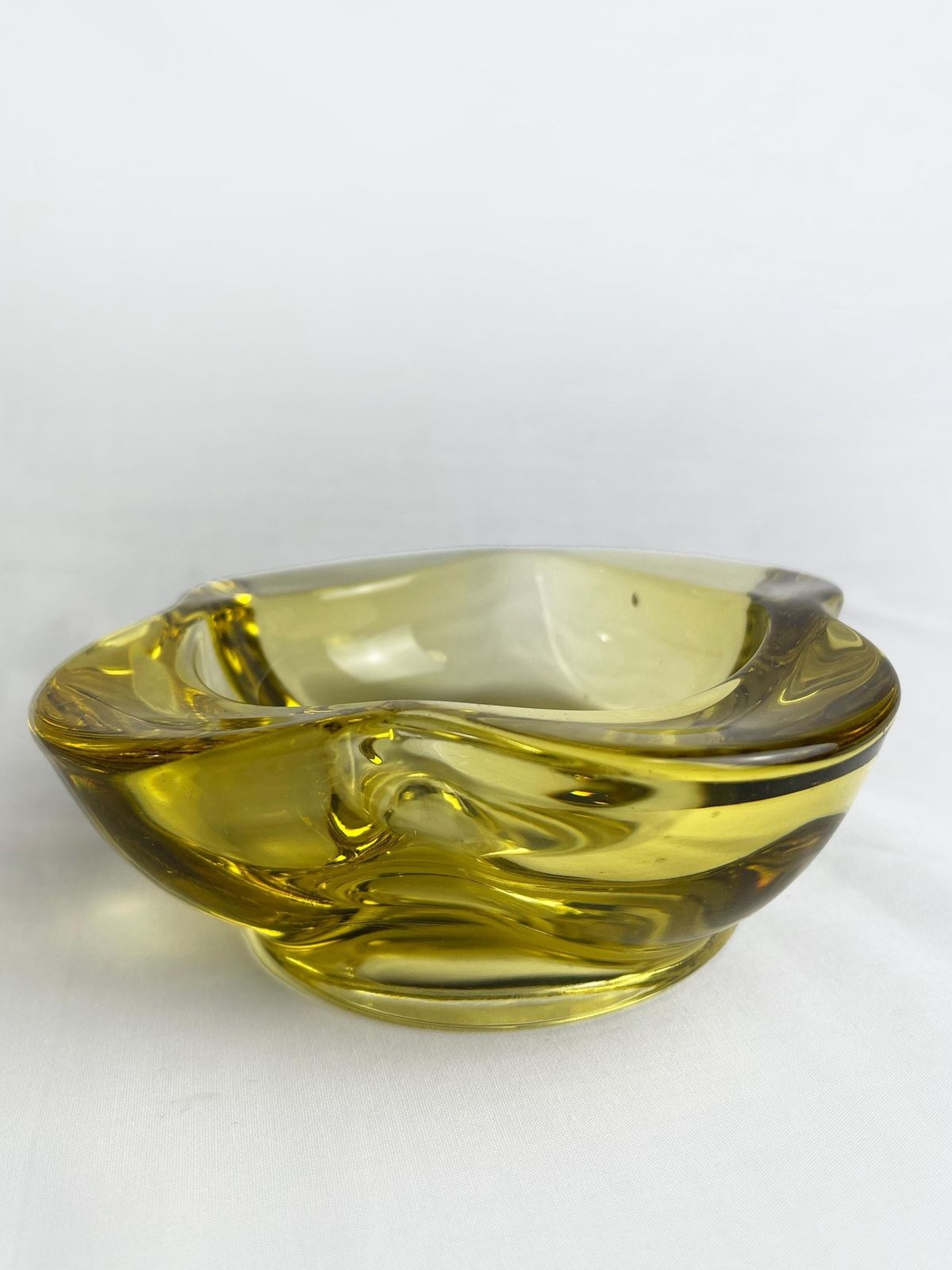 Vintage Art Glass 1960s R Jurnikl Rosice Sklo Yellow Bowl Pattern 1175 Bohemian, Retro Art Glass Bowl, Czech Vintage Glass, Bright Yellow photo buy