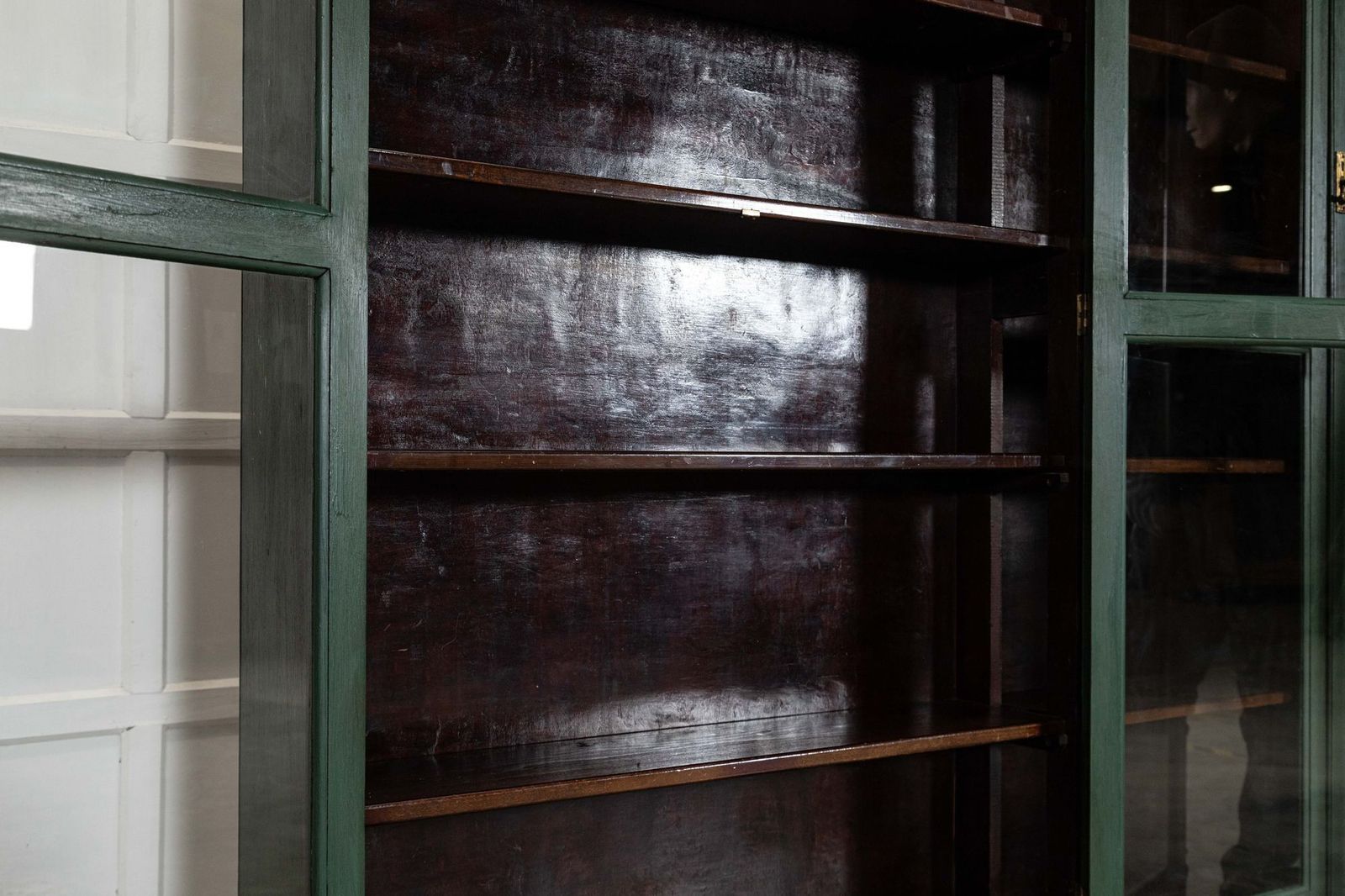 photo vinterior Large 19thc English Painted Mahogany Glazed Bookcase