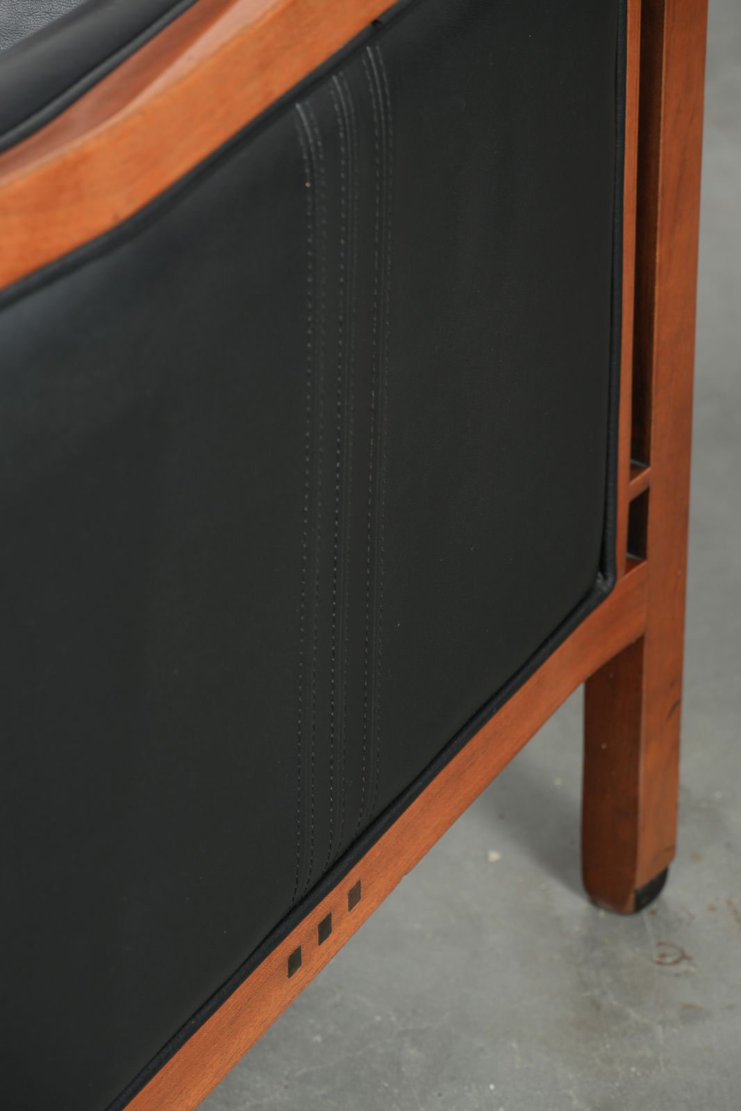 photo vinterior In Good Condition Black Leather Art Deco Schuitema Design Armchair From The Decoforma Series