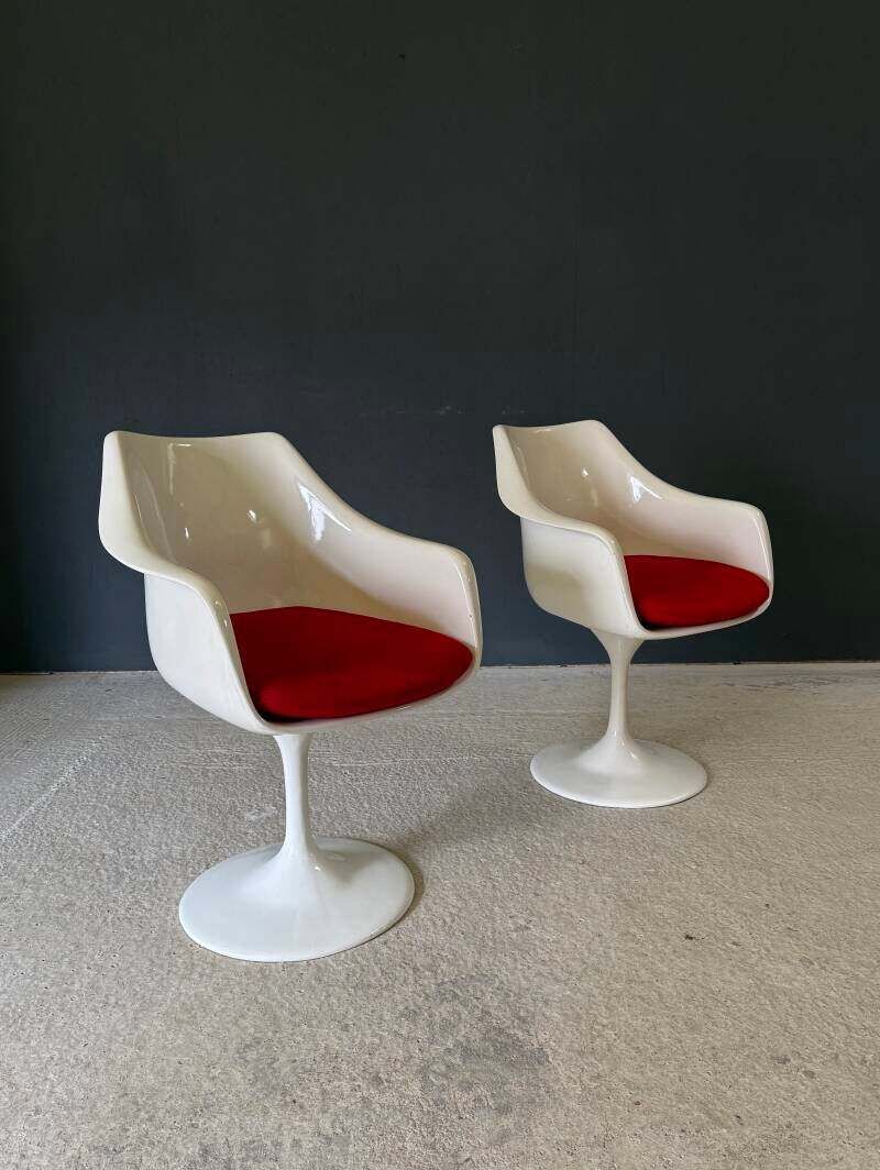 1960's Midcentury Modern Design Tulip Swivel Armchair Set photo for sale