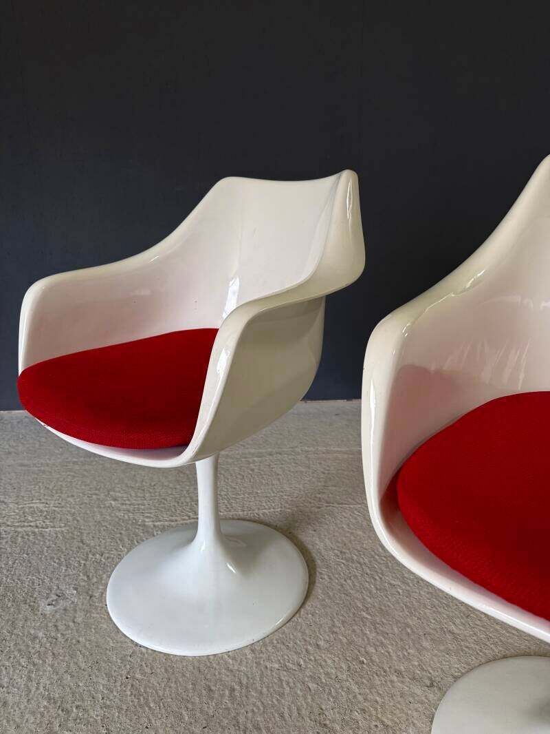 photo vinterior 1960's Midcentury Modern Design Tulip Swivel Armchair Set