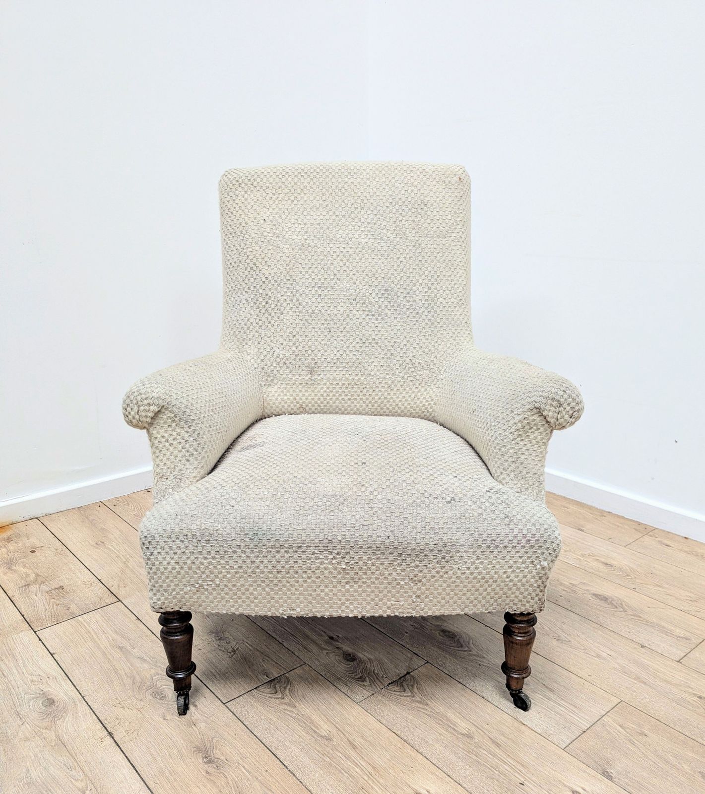Early 20th Century Victorian Library Chair On Casters  Delivery Available 0290 photo vinterior