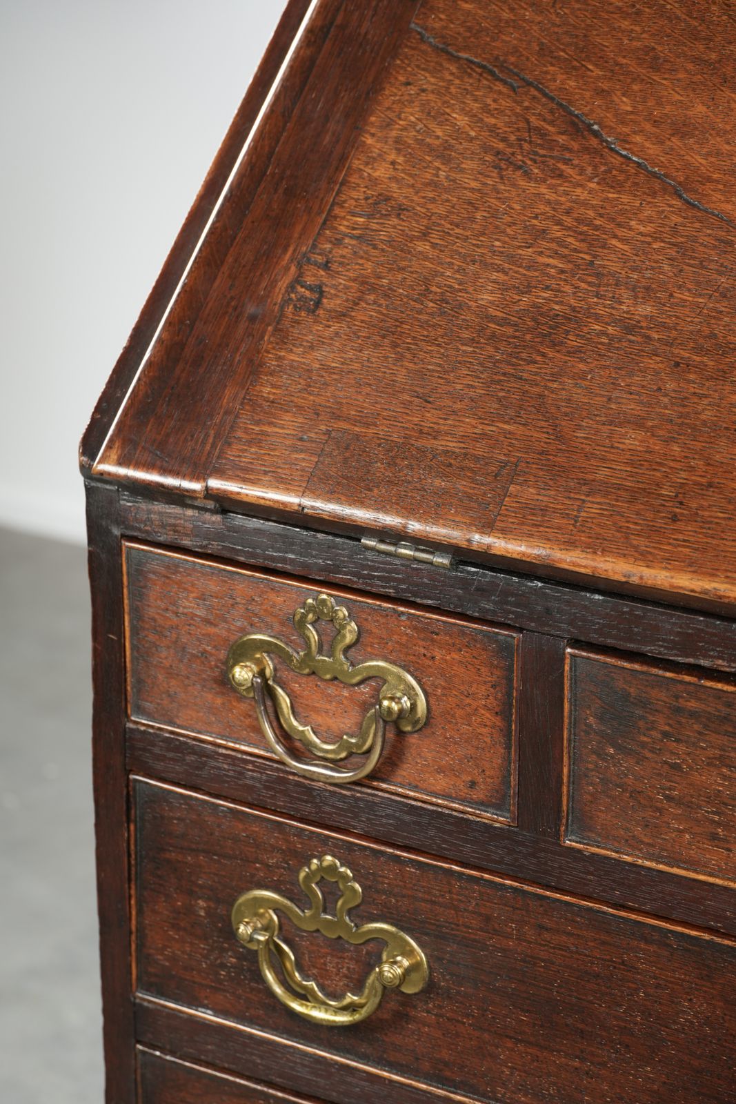 1242.0 Beautiful Antique English Secretary Desk From The 18th Century Made Of Oak With Original Fittings And 6 Drawers. photo