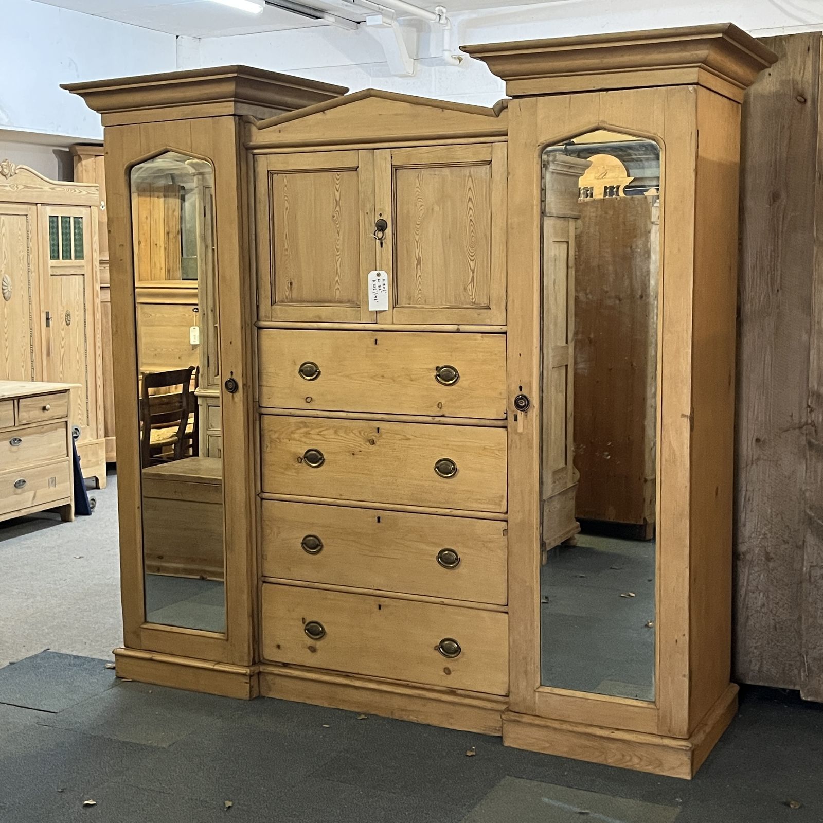 Large Victorian Pine Bedroom Unit (Dismantles)