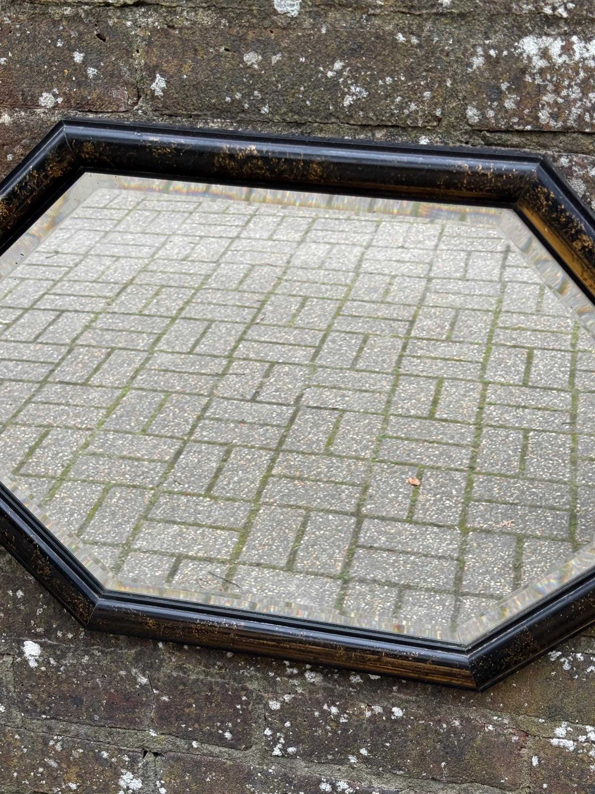 photo vinterior 1970s Vintage Octagonal Wall Mirror, Black & Gold Resin Frame, Bevelled Glass, Retro Geometric Decor