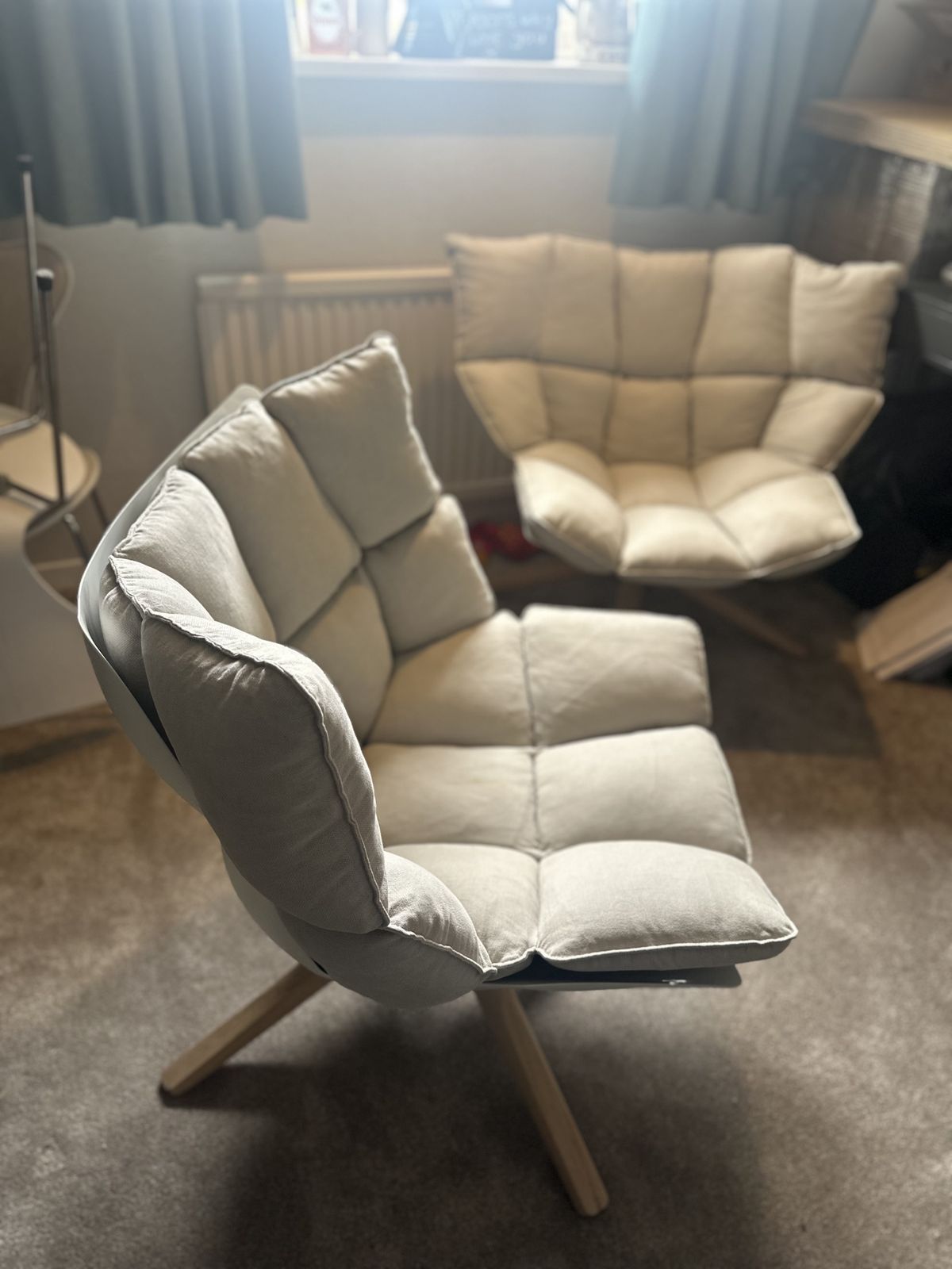 Pair Of Genuine B&B Italia Husk Swivel Armchairs (H2g)