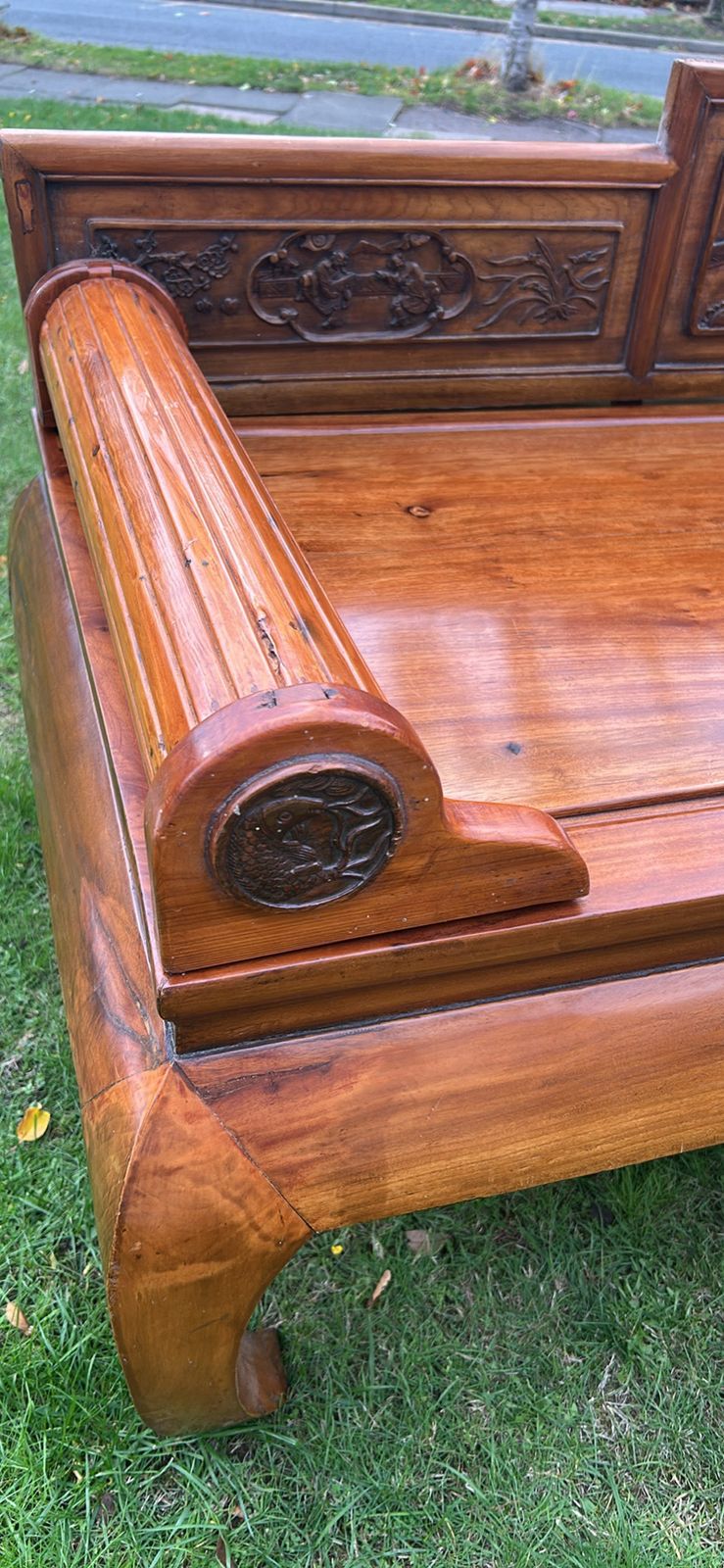 Antique Chinese Day Bed / Chaise Longue With Intricate Carving photo 700.0