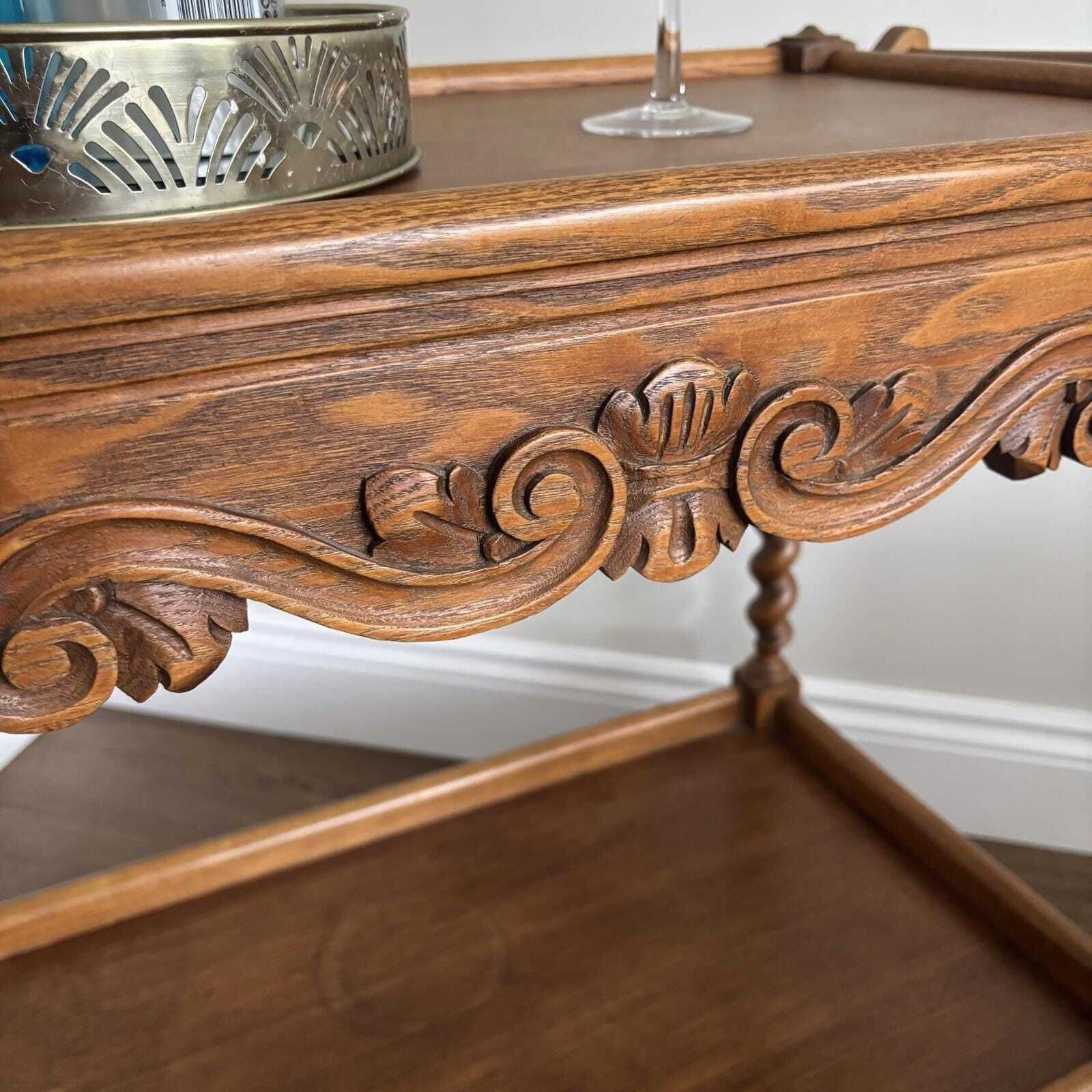 photo vinterior Vintage Wooden Drinks Trolley With Carved Detail, Bar Cart On Castors