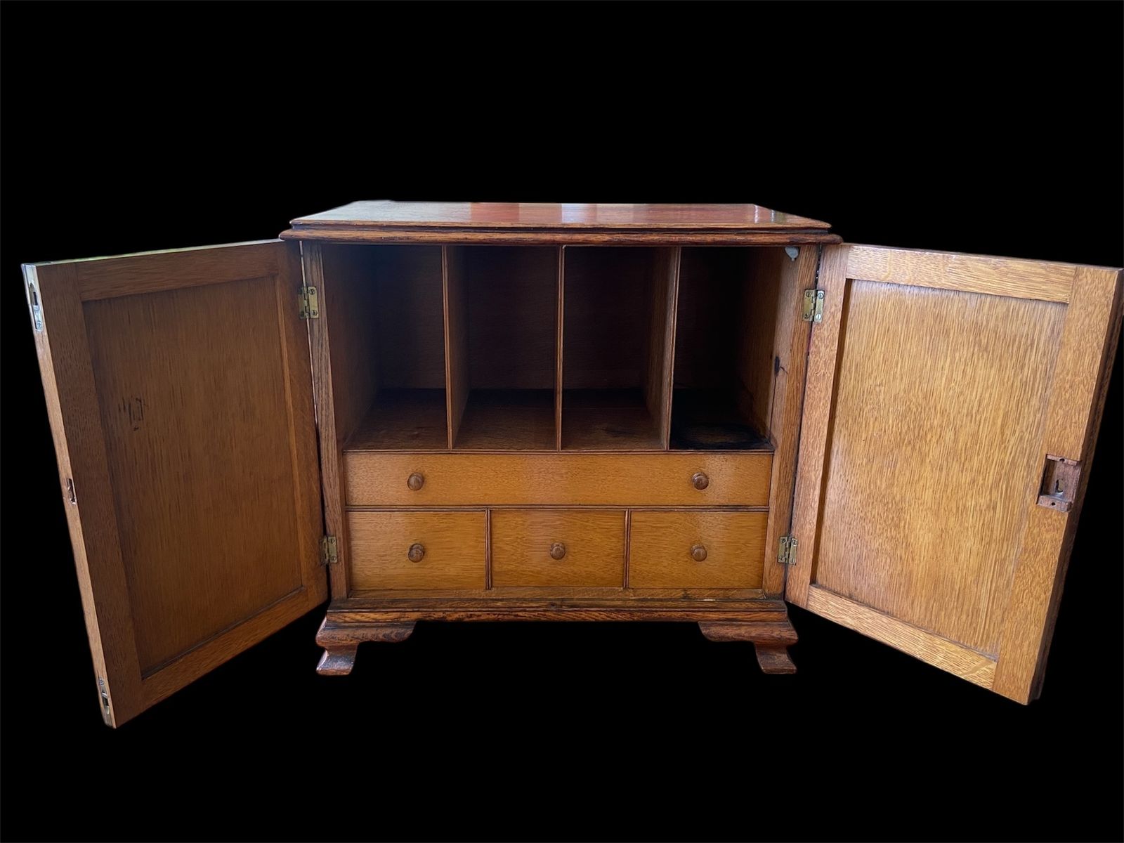 20th Century Oak Linen Fold Stationery Cupboard With Fitted Interior (Ipswich) photo furniture