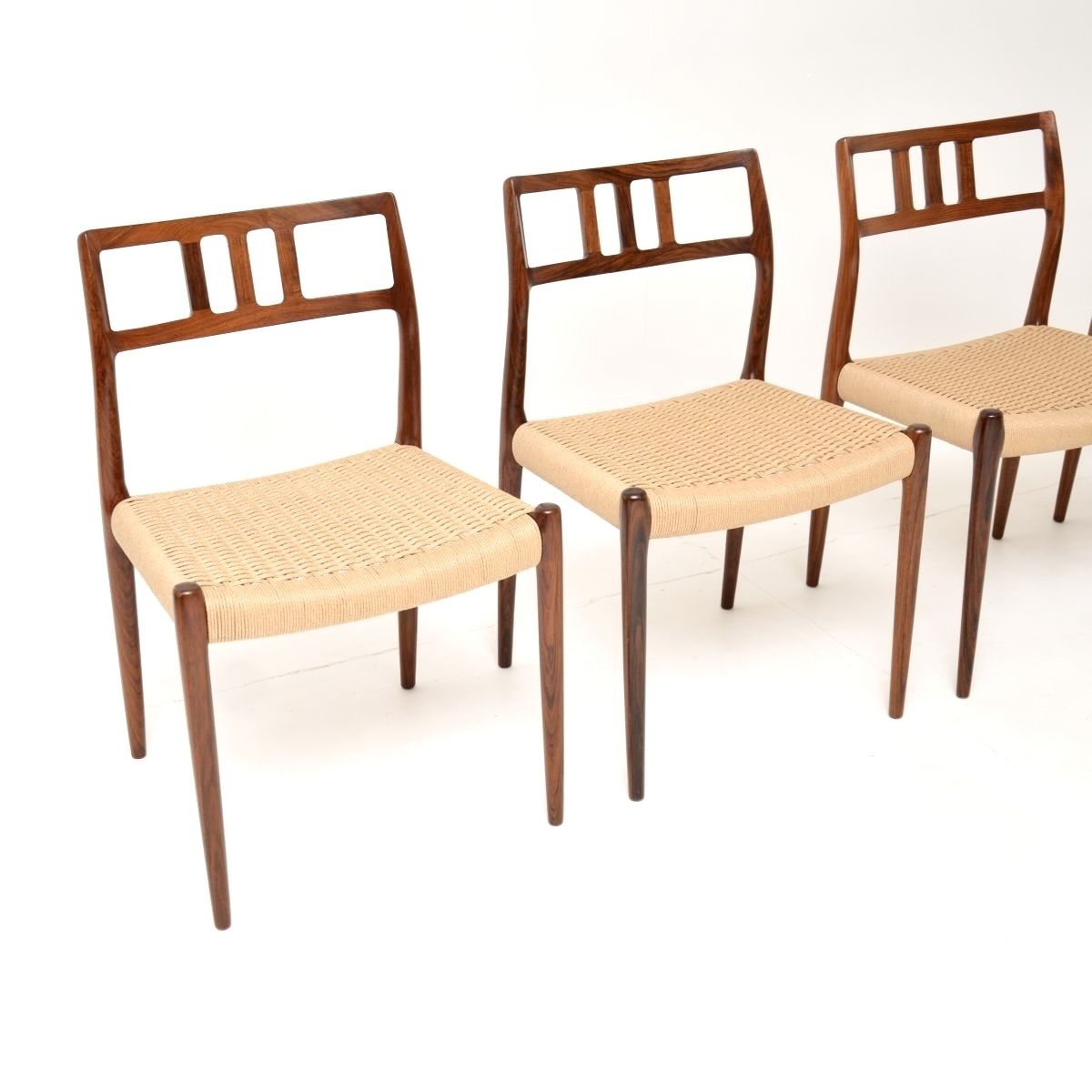 Set Of Four Danish Vintage Rosewood Model 79 Chairs By Niels Moller photo buy