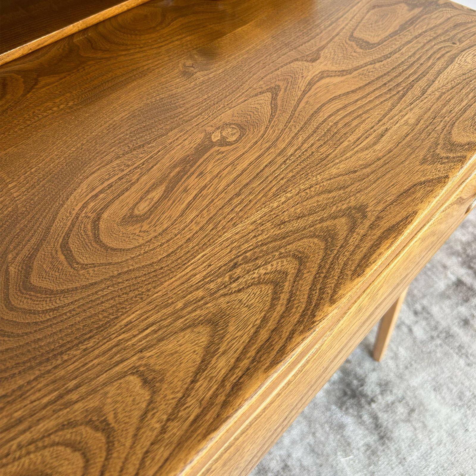 Ercol Model 439 Windsor Writing Desk photo vinterior