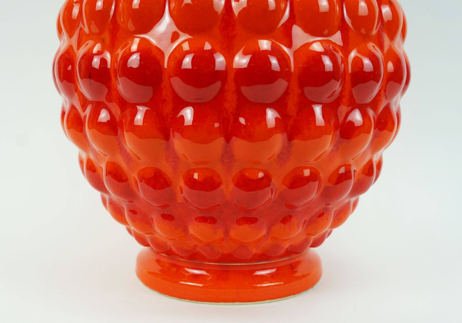 1960s Bay Ceramic Floor Vase, Red And Orange Bubble Decoration, Model 65 45 photo vintage