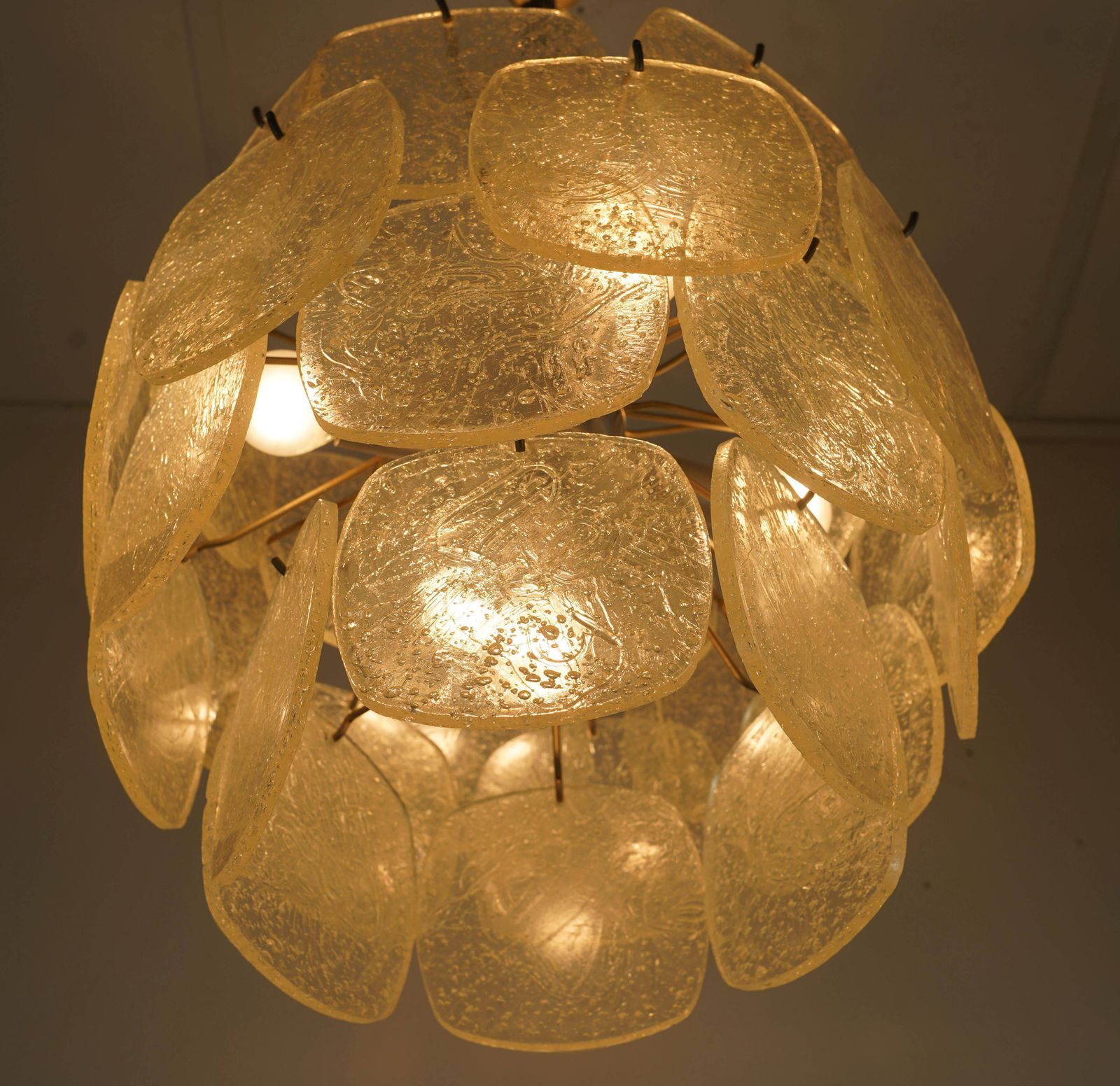 photo buy 1960s/70s Pendant Light With 30 Acrylic Discs Resembling Frosted Glass