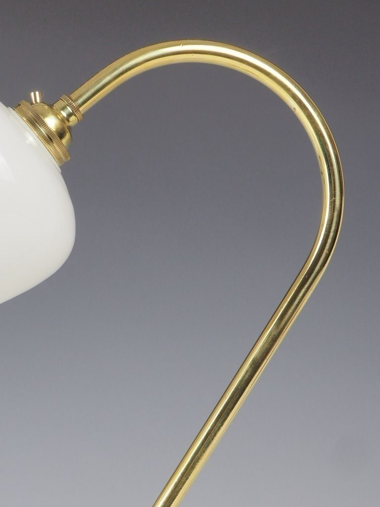 Elegant Art Nouveau Swan Neck Table Lamp With Shade photo 350.0