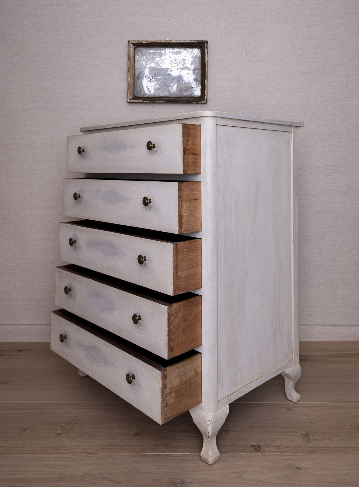 Edwardian Chest Of Drawers   Later Hand Painted In Aged Old White photo vinterior