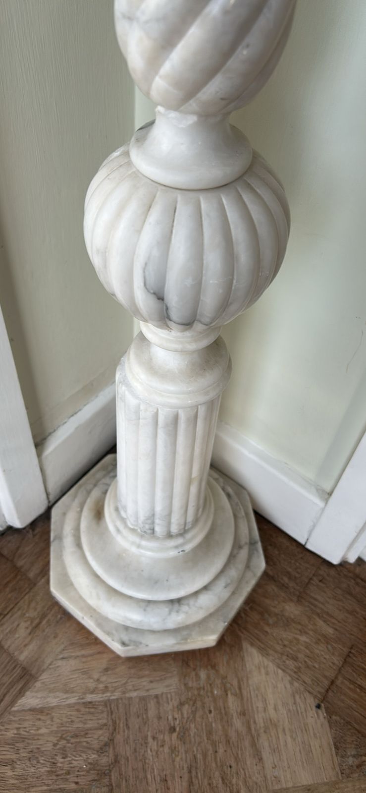 19th Century Italian Art Nouveau White Marble Veined Pedestal