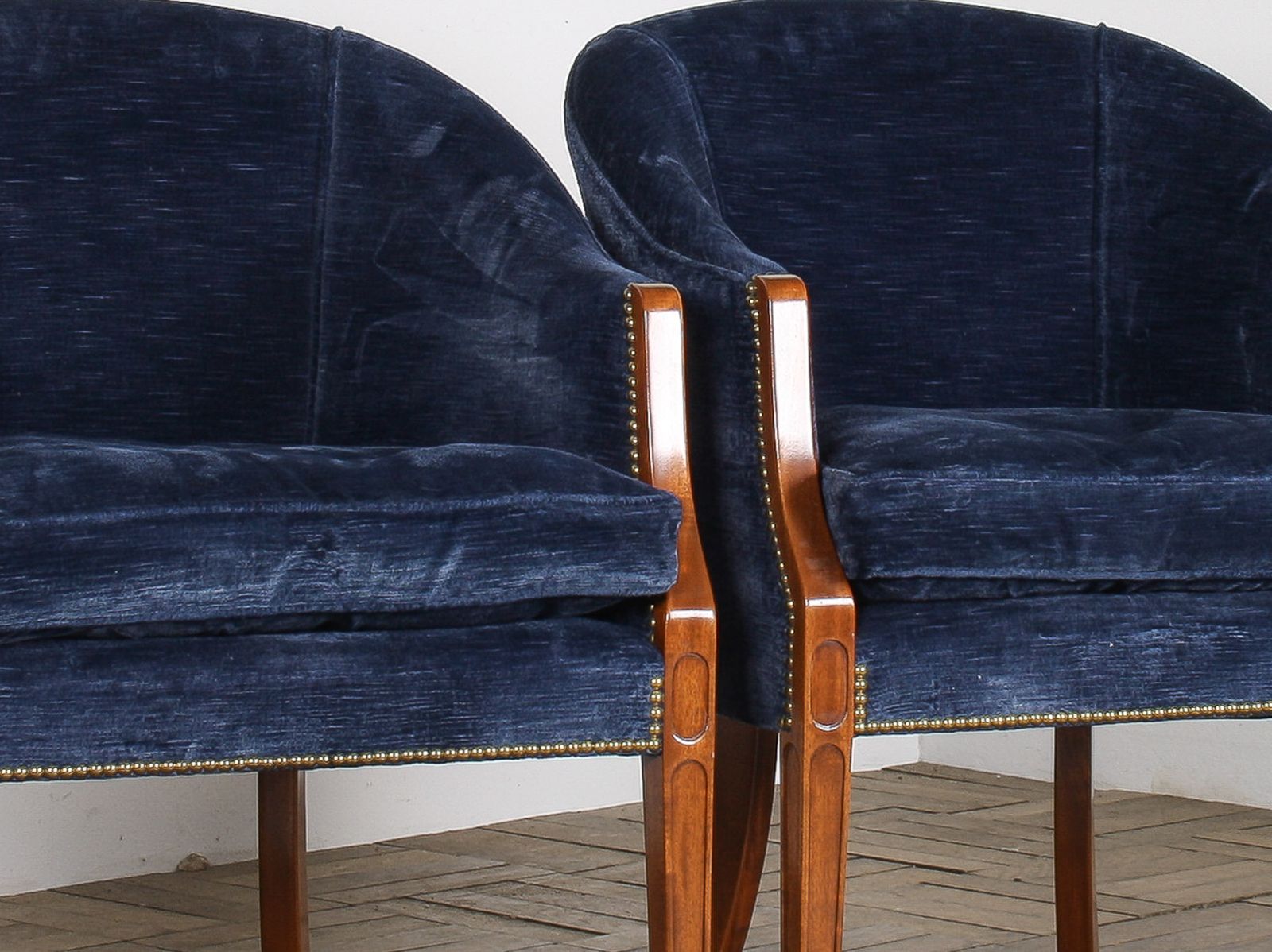 Furniture A Pair Of Arthur Brett Tub Chairs In Navy Blue 1980s – Fine English Furniture photo