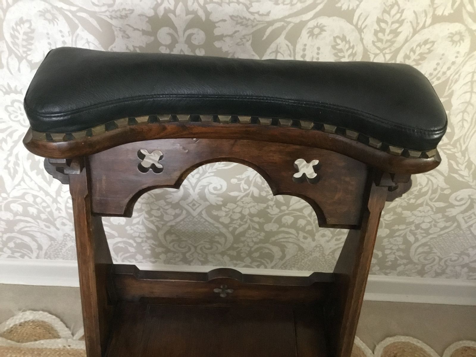 19th Century Gothic Oak Prayer Chair With Folding Seat photo vinterior