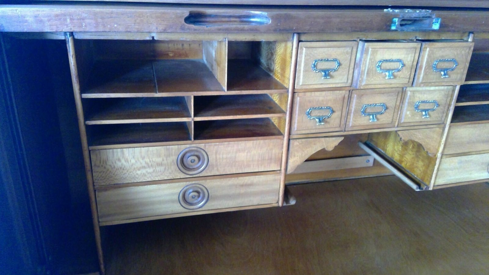 Roll Top Desk Of Large Size,And Of Fine Quality Walnut,With An S"Shaped Tambour Fronted Roll And A Well Fitted Canadian Maple Wood Interior(locks Work photo vinterior