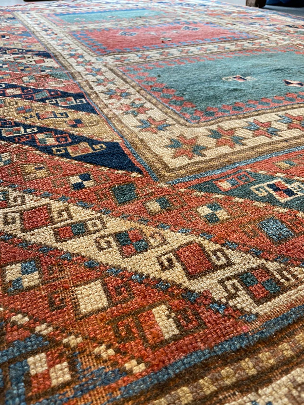 Antique Caucasian Kazak Bordjalou Rug photo vinterior