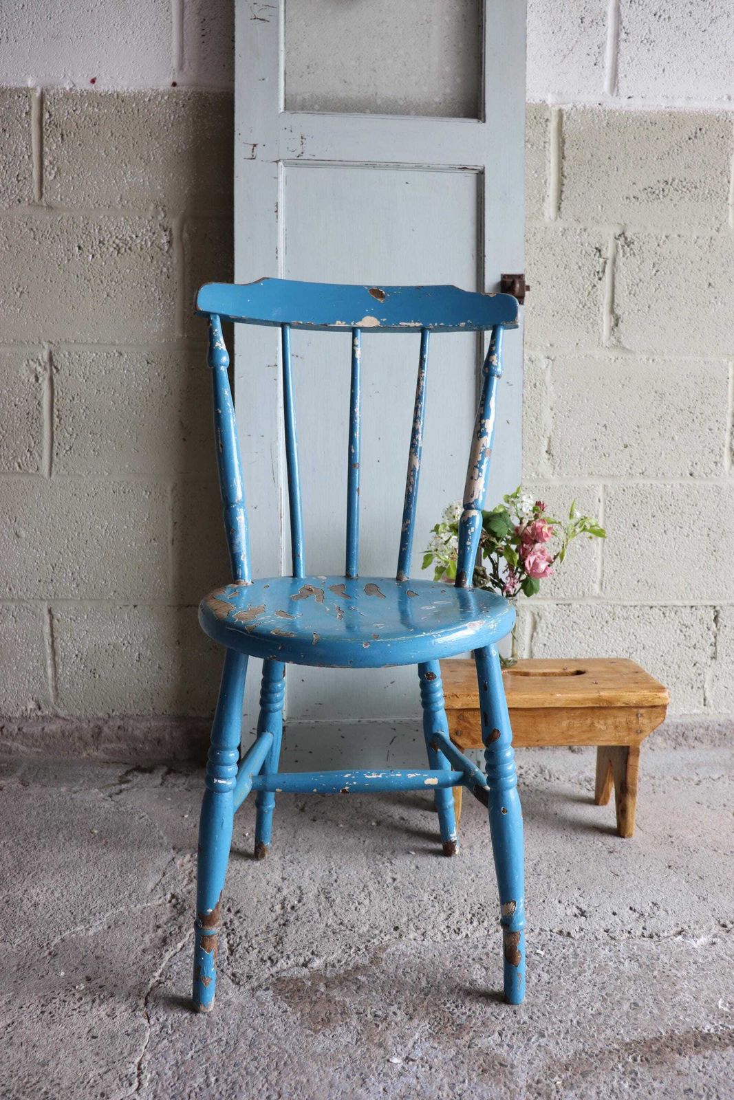 Charming Orignal Shabby Blue Painted Spindle Back Farmhouse Penny Chair photo 300.0