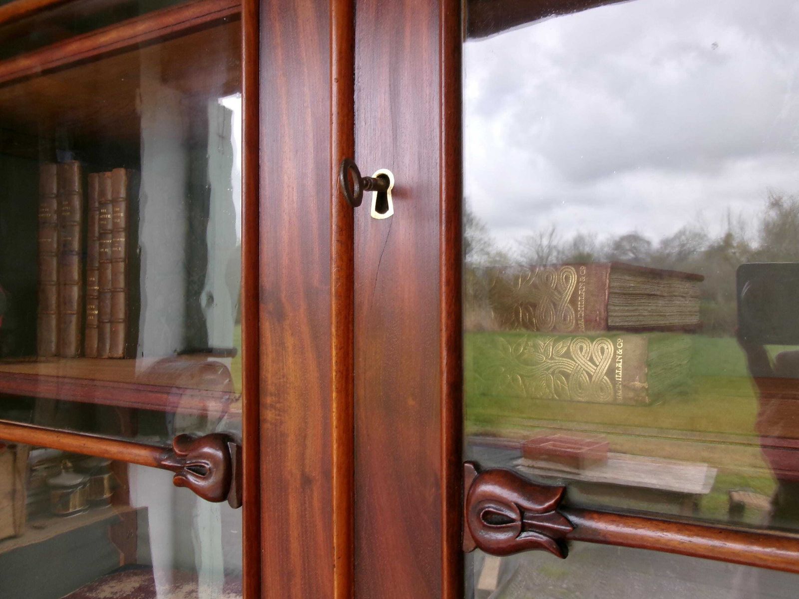 photo vintage C1835 Mahogany Georgian Secretaire, William IV Bookcase / Desk, Antique Furniture