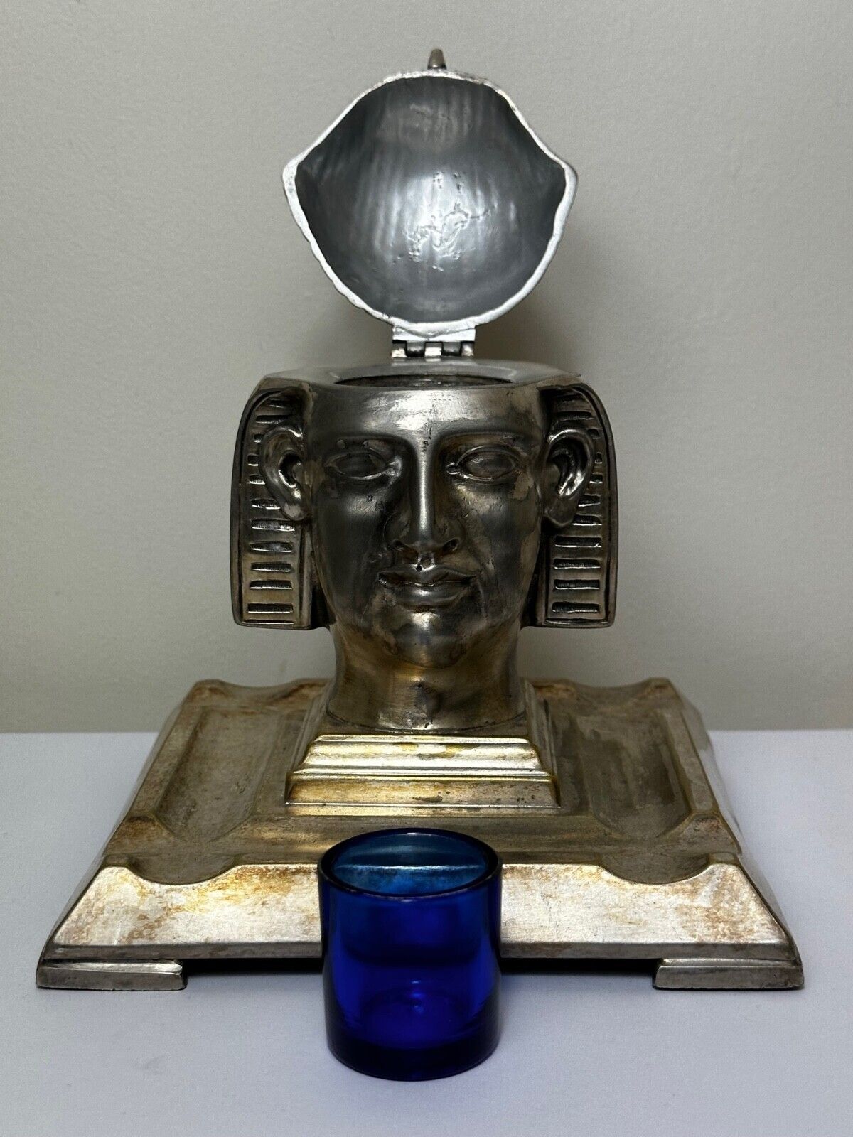 950.0 Rare Victorian Egyptian Revival Silver Plate Pharaoh Inkwell – Lee & Wigfull, Sheffield photo