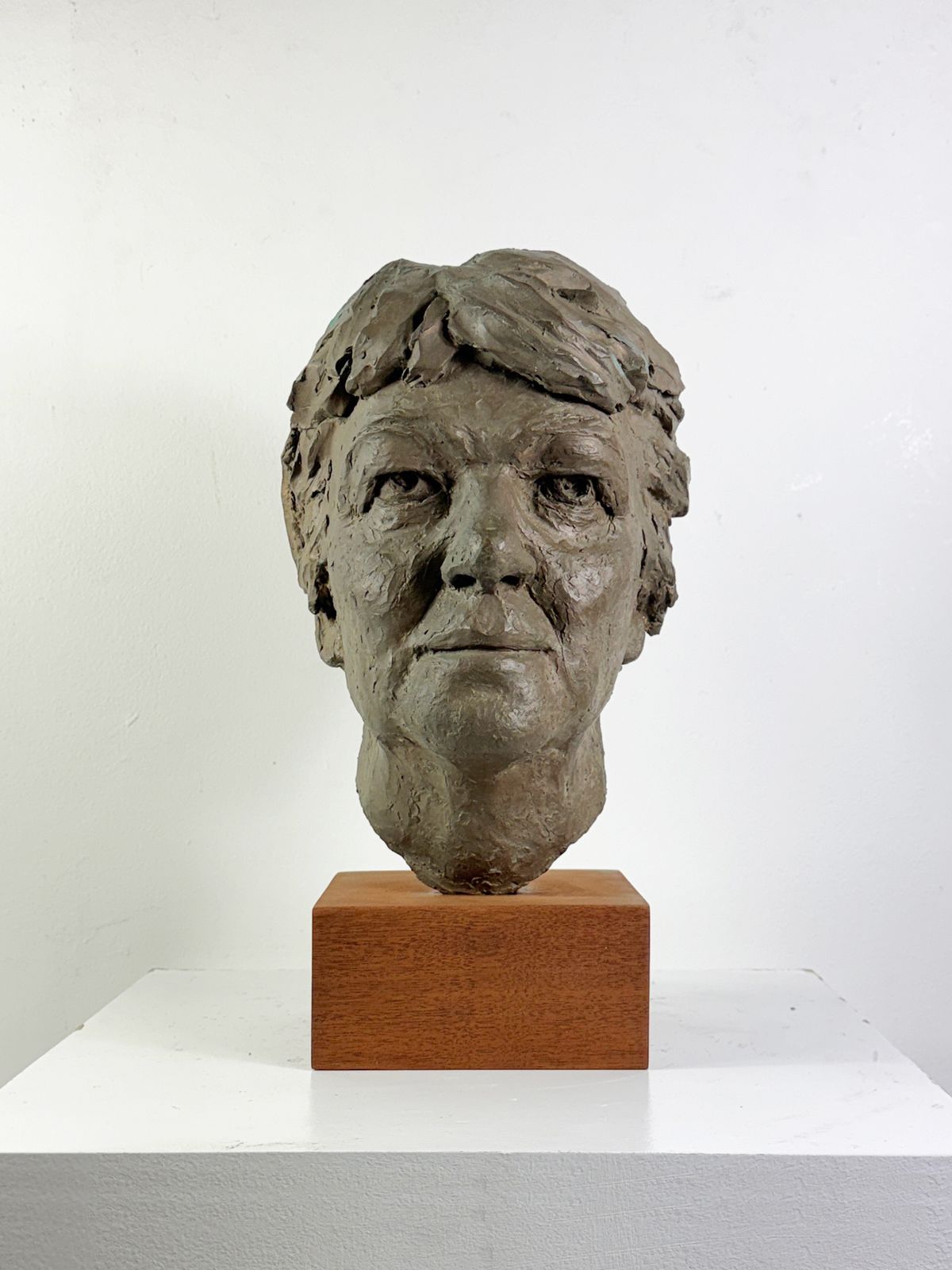 Mid Century Cold Cast Bronze Bust “Irene” – Signed Dowie, London Studio Sculpture photo 245.0
