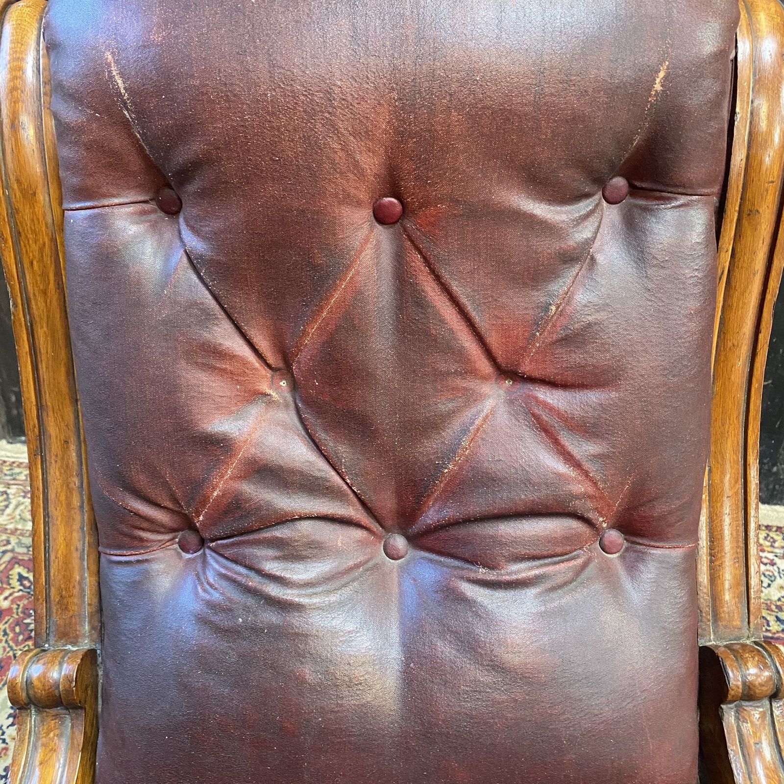 photo buy Antique Victorian Faux Leather Horseshair Fireside Reading C & C Castors Chair