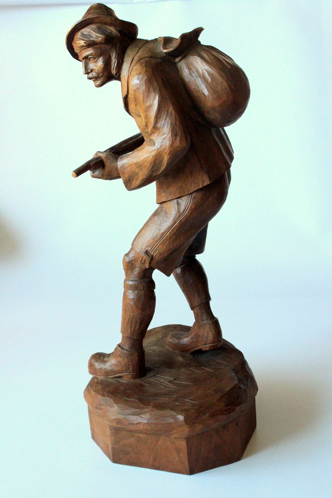 1930s   Antique Handcarved Wooden Sculpture Of A Hunter photo Art