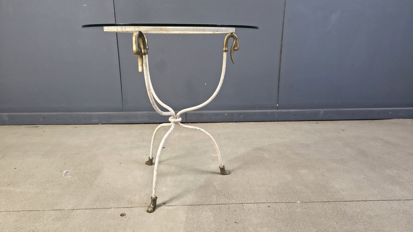 Mid Century Italian Swan Side Table, 1970s photo vintage