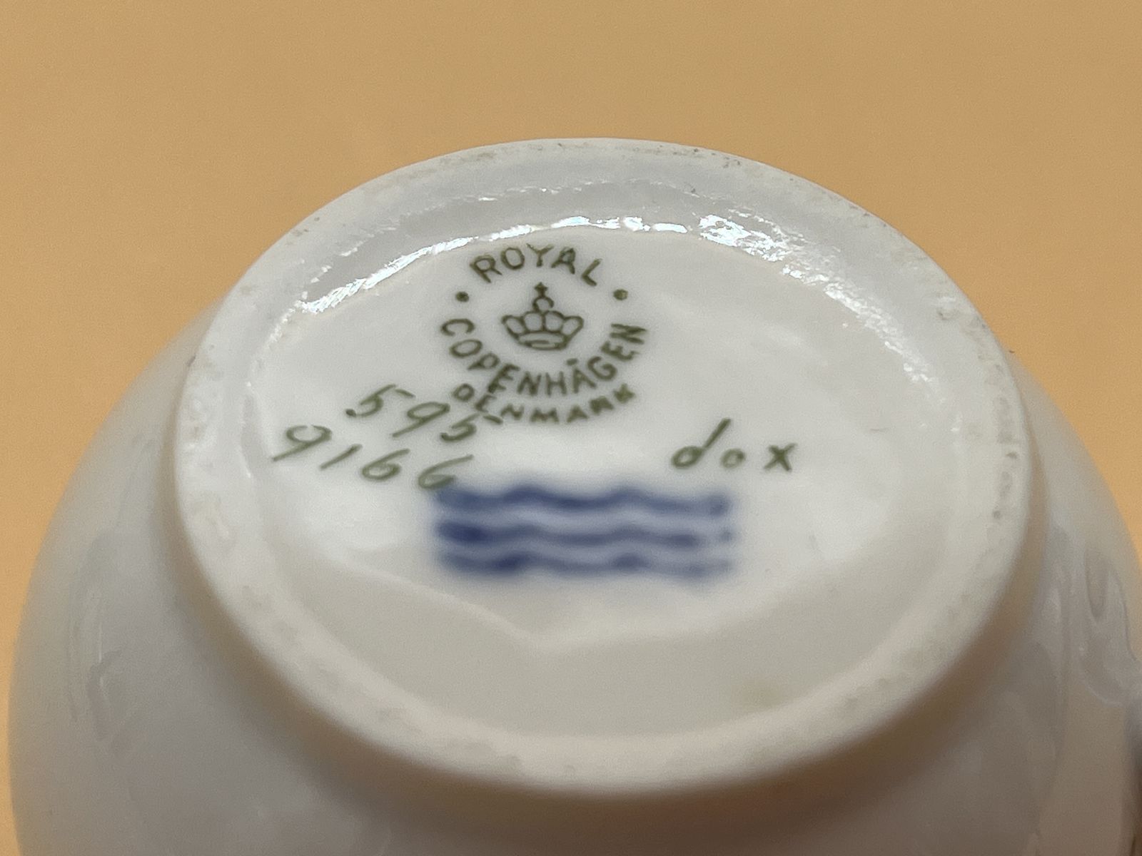 Vintage Royal Copenhagen Porcelain Golden Basket Design Mustard Pot With Lid. No. 595. photo vintage