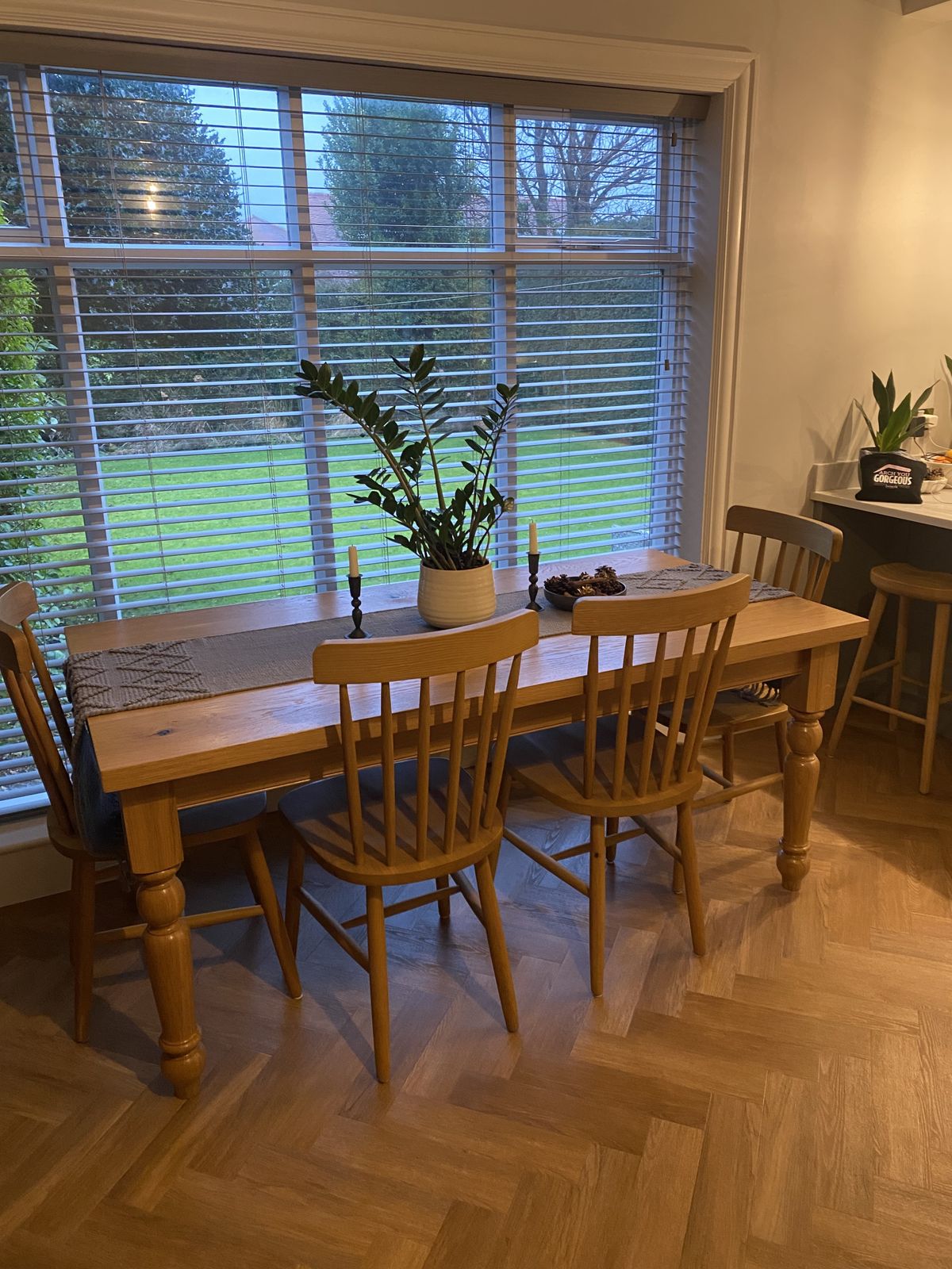 Dinning Table, 21st Century photo vinterior