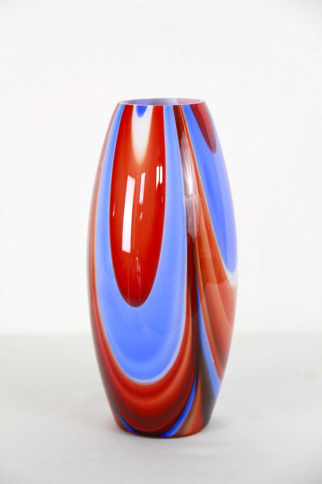 Onde, Vintage Space Age Murano Glass Vase, Italy, 1970s photo furniture