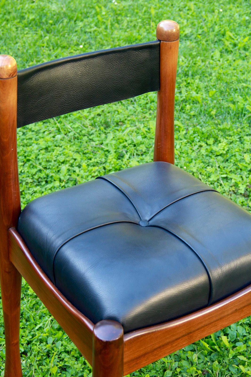 620 Model Dining Chairs By Silvio Coppola For Bernini, Set Of 4, Italy, 1976 photo Furniture