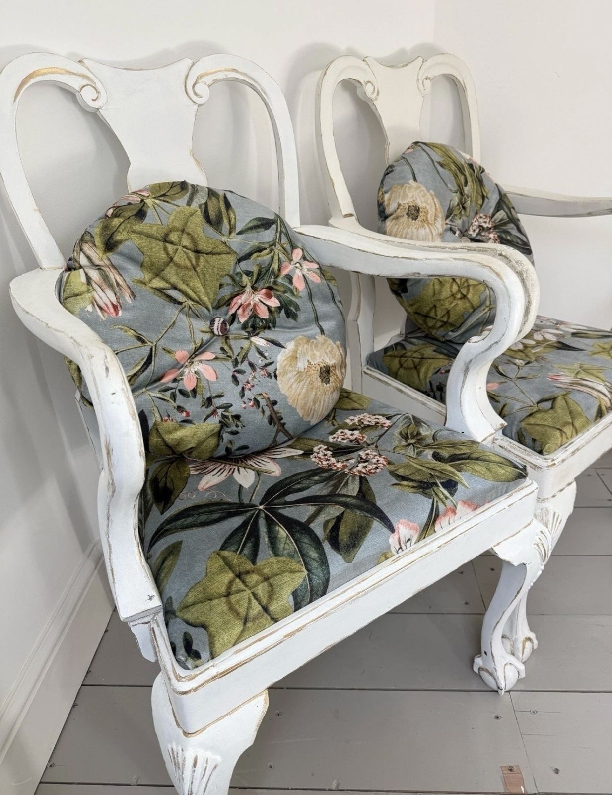 A Pair Of Chippendale Style  Chairs – Georgian Era Influence (1790s Style) photo 240.0
