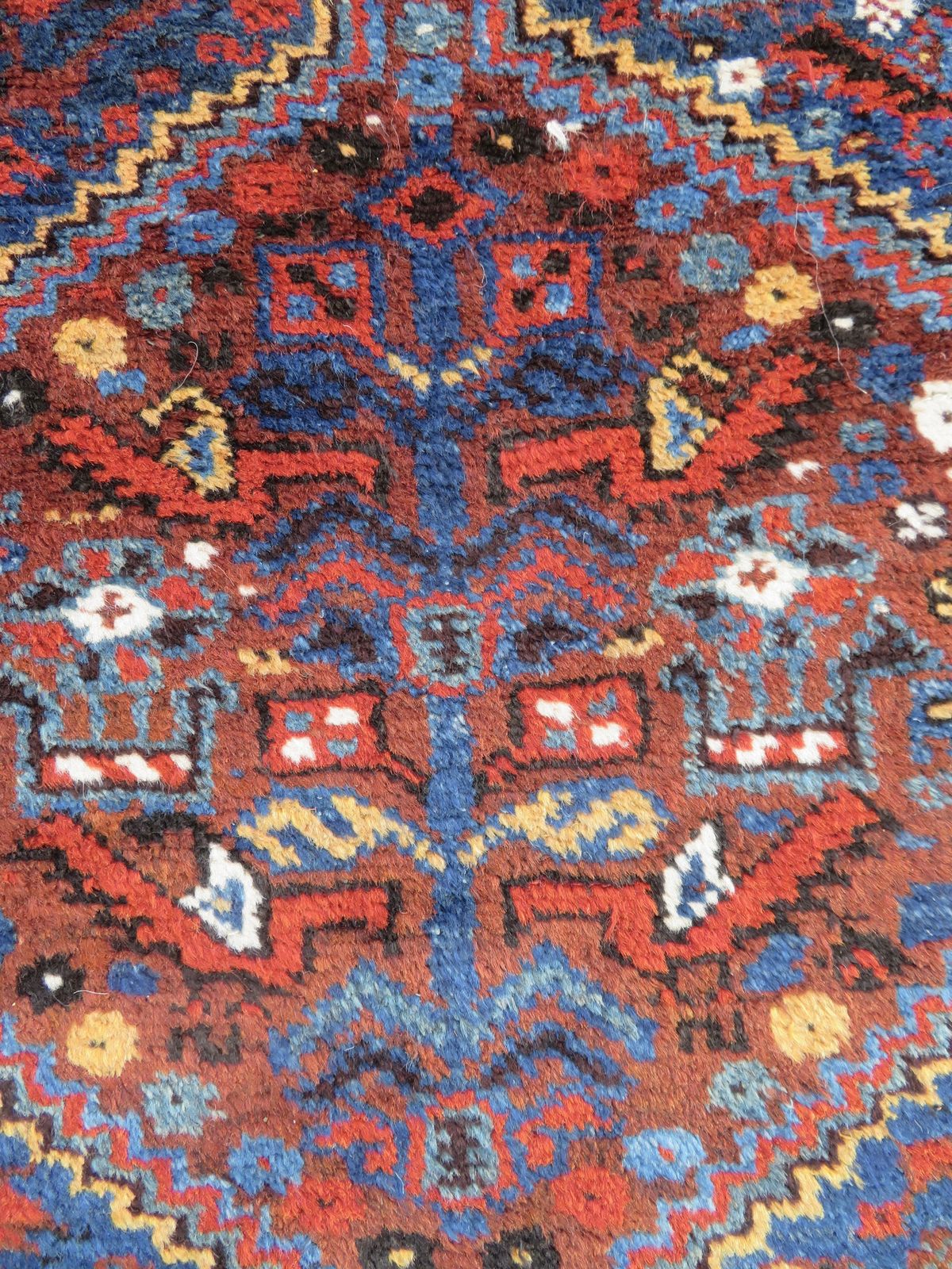Antique Tribal Rug. 214cm X 167cm. photo Textiles