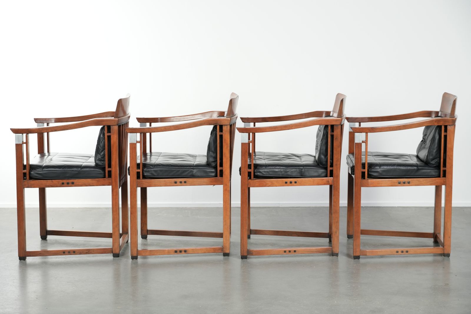Luxury Black Leather Set Of 4 Art Deco Design Dining Chairs By Schuitema From The Decoforma Series With Armrests photo Furniture