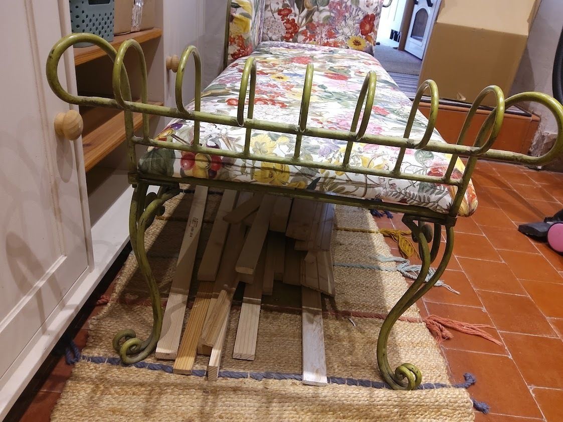 photo for sale Metal Chaise Longue Upholstered In Fibre Naturel Chelsea Profusion
