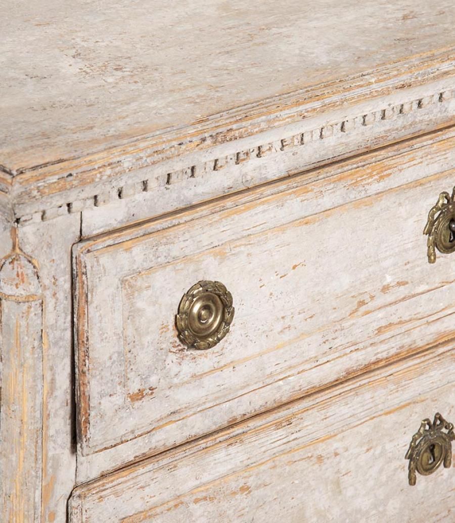Early 19th Century Swedish Gustavian Carved Commode photo vintage