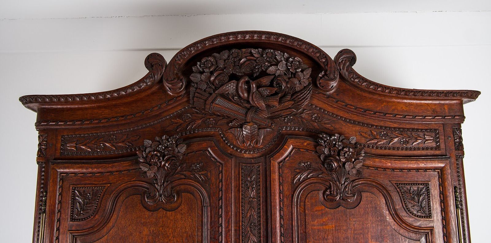 Large Antique French Carved Oak Armoire Wardrobe   19th Century Louis XV Style photo Furniture