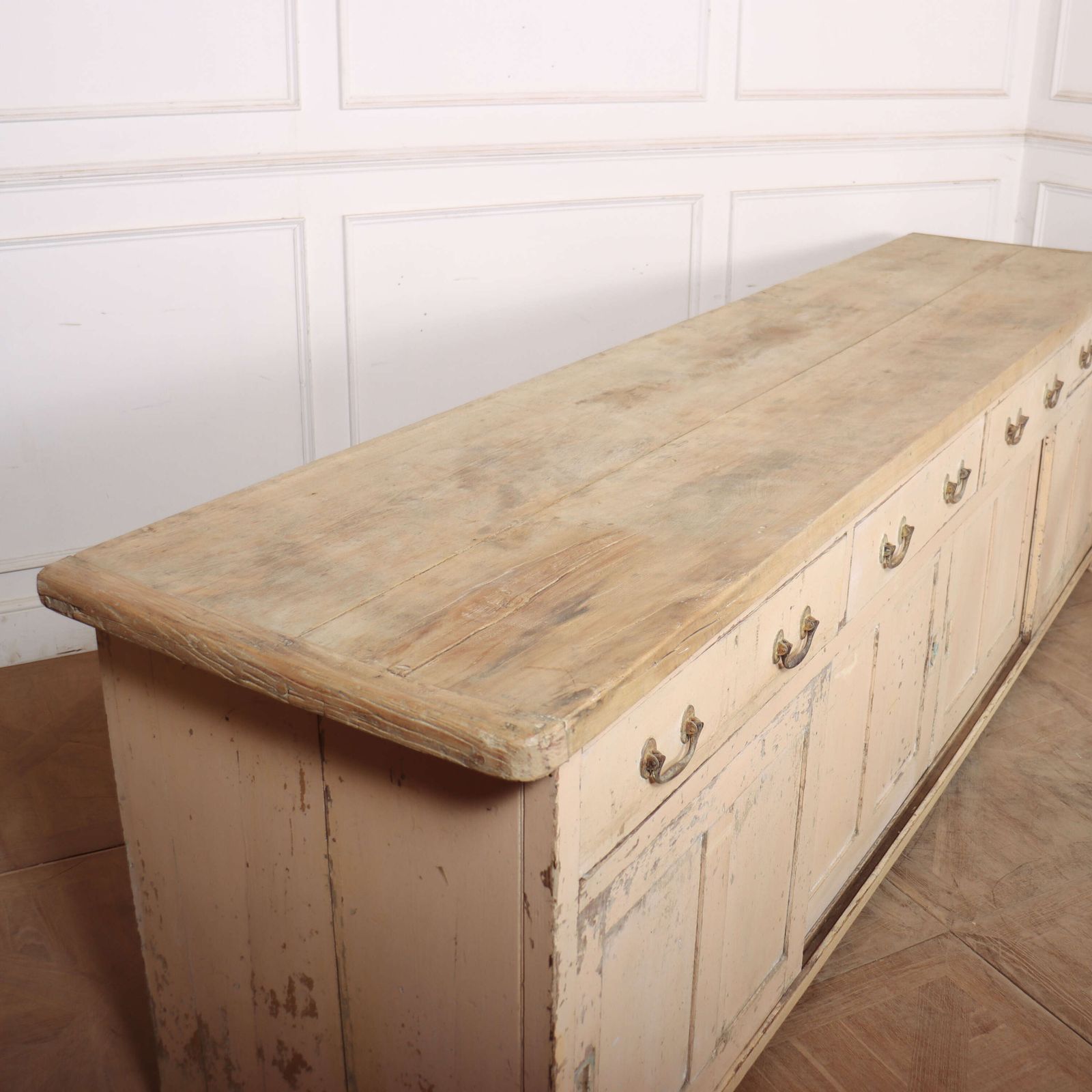 10794.0 Monumental Country House Dresser Base photo