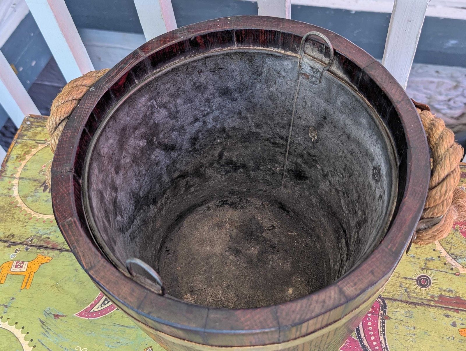 19th Century Brass Bound English Oak Naval Fire Bucket. photo vinterior