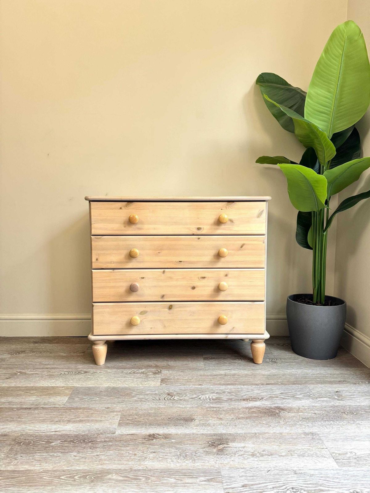 Shabby Chic Light Coloured White Washed Vintage Chest Of Drawers With Wooden Handles