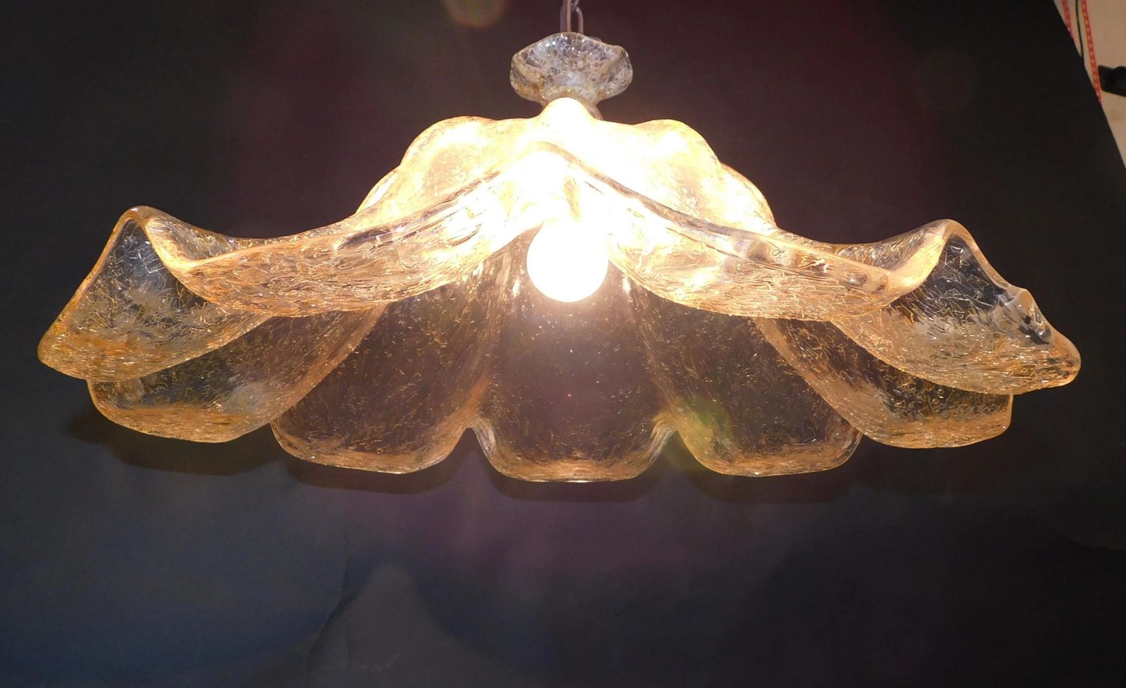 photo furniture Murano Flower Pendant By Mazzega