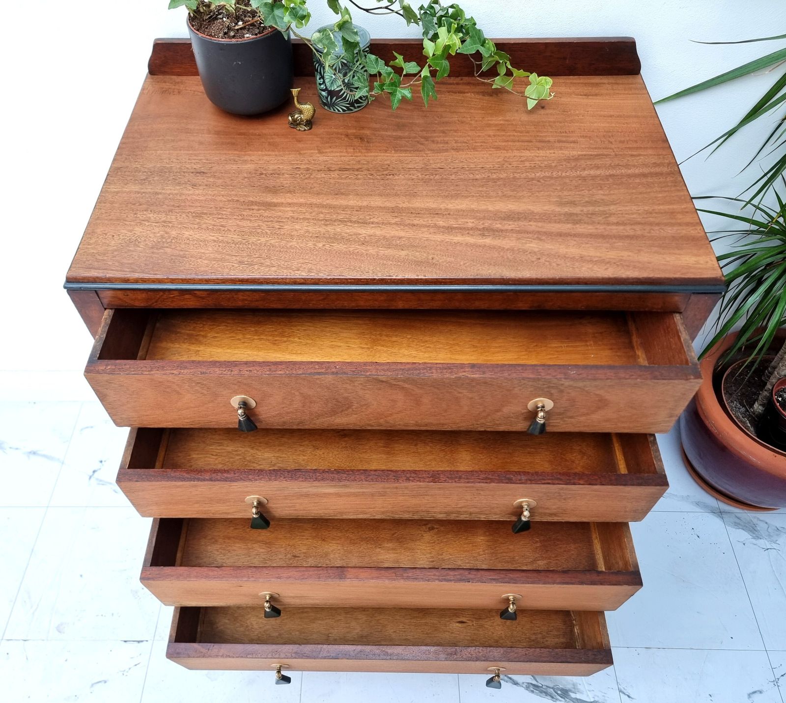 Chest Of Drawers With Art Deco Bakelite Handles 1940s photo vinterior