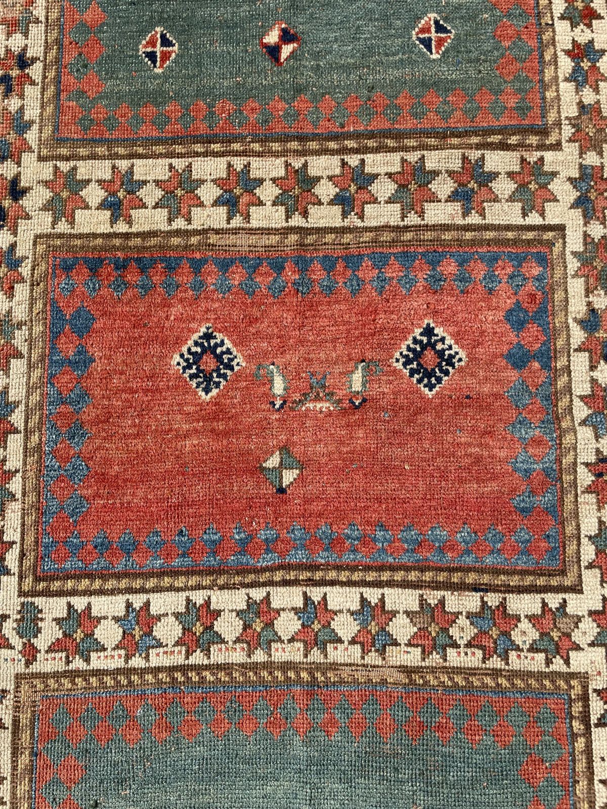 photo vinterior Antique Caucasian Kazak Bordjalou Rug