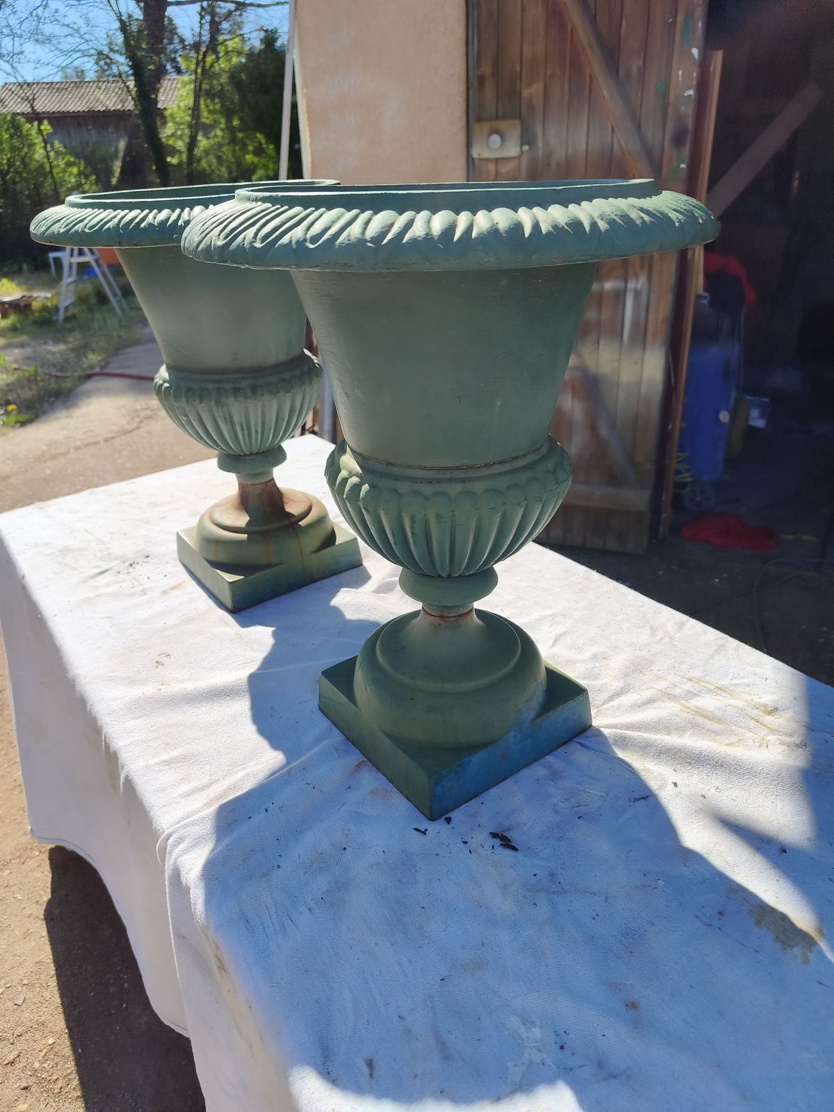 Pair Of 19th Century Cast Iron Medici Vases photo Garden Decor