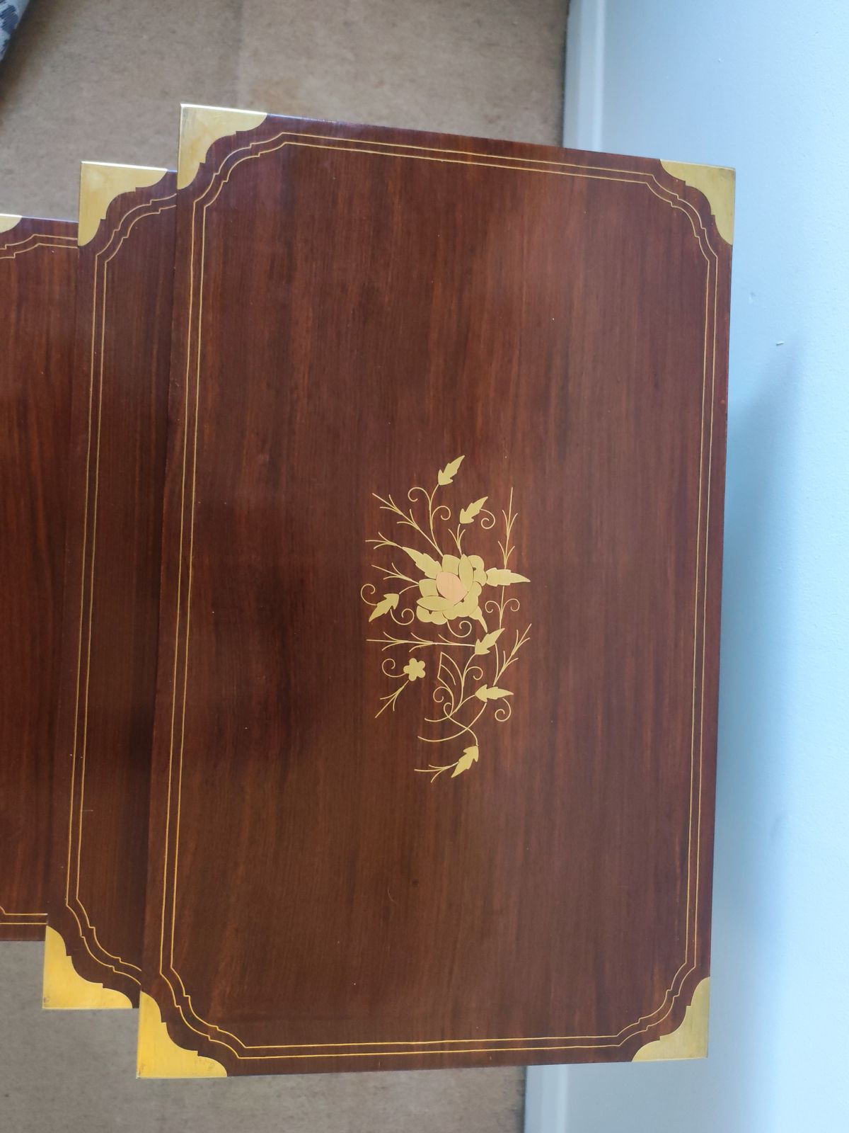 photo vinterior Rare Set Of 4 Nesting Tables In Solid Rosewood With Brass Floral Marquetry & Campaign Details